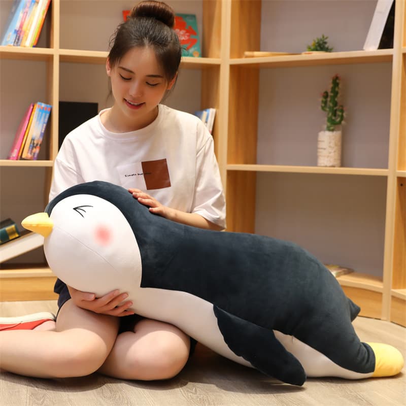 めちゃでかペンギン抱き枕