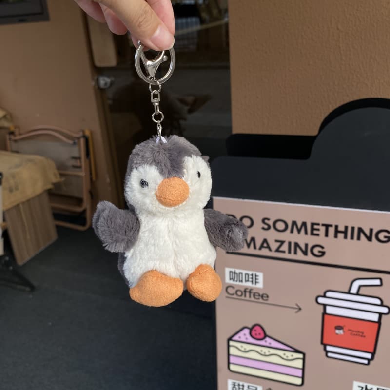 ふわふわペンギンぬいぐるみキーホルダー