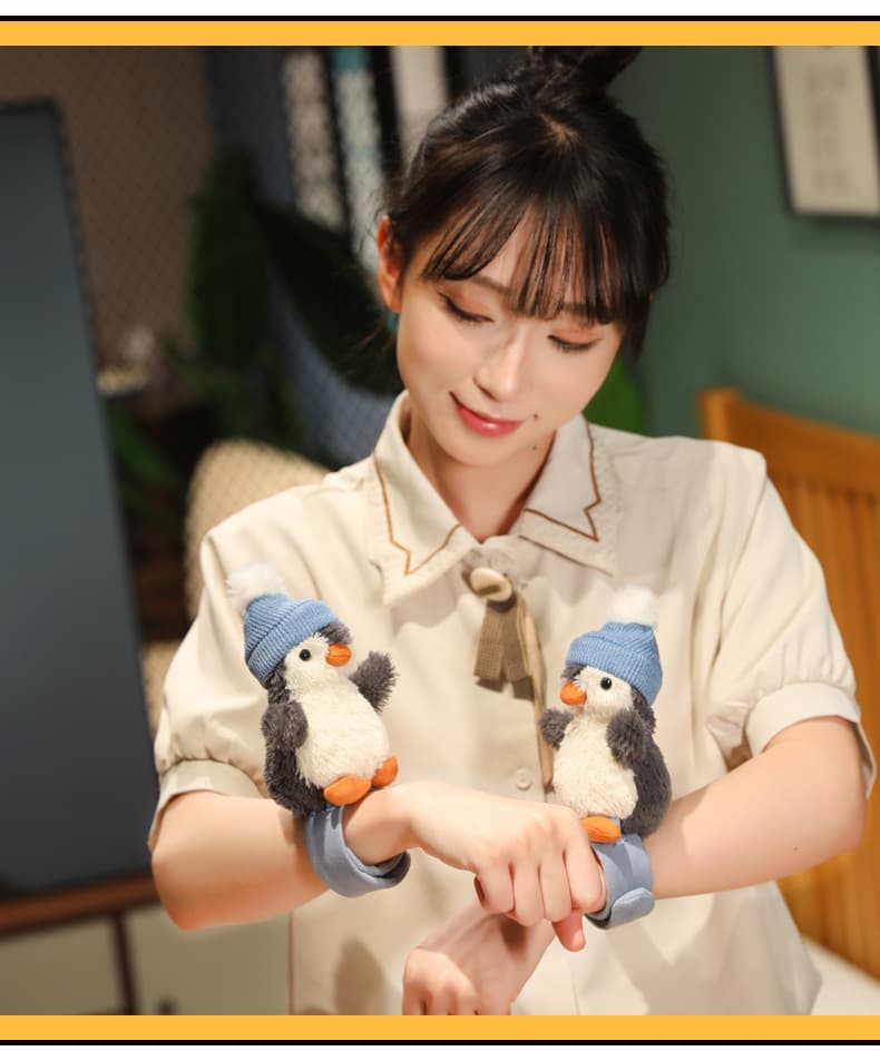 冬装いペンギン親子のふわもこぬいぐるみ